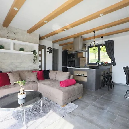 Lotti Exclusiv דירה *